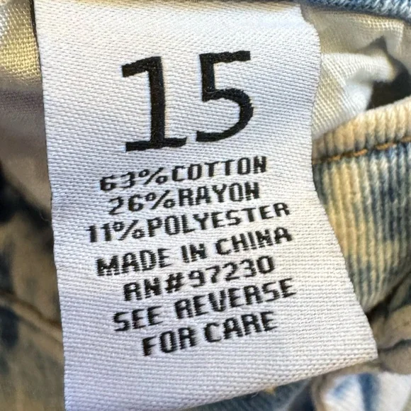 Almost Famous Vintage Jeans Size 15 Acid Wash Patch Distressed Destroyed Flare - Picture 15 of 16